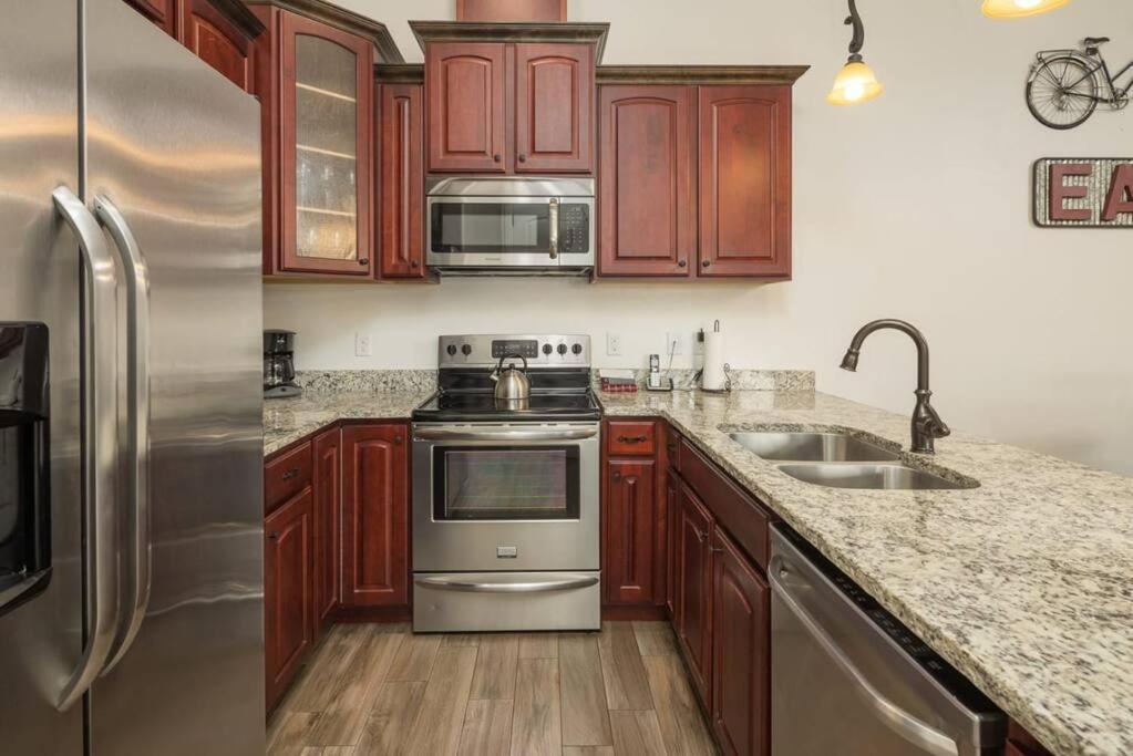 Luxury Downtown Rental - La Dolce Vita Villa #4 Moab Exterior photo